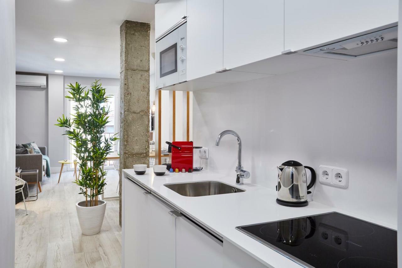Leeways Apartment In Ave Maria Madrid Exteriör bild