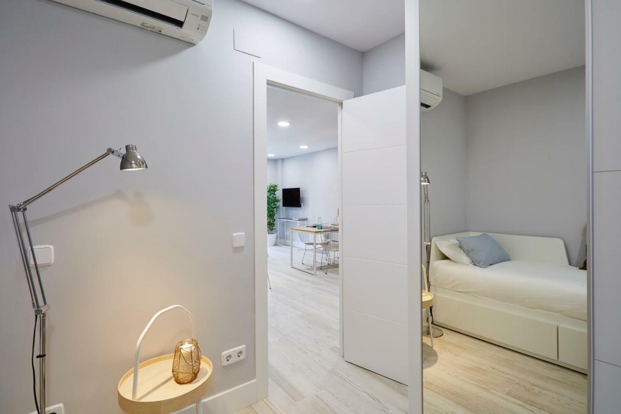 Leeways Apartment In Ave Maria Madrid Exteriör bild