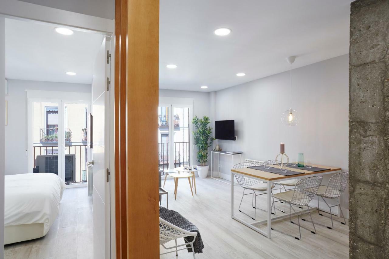 Leeways Apartment In Ave Maria Madrid Exteriör bild